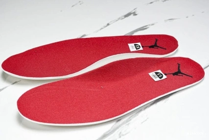 DB5457-061 Jordan  “Bred Velvet” 11 Air 1103